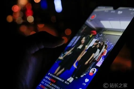 出售快手账号在哪个app?